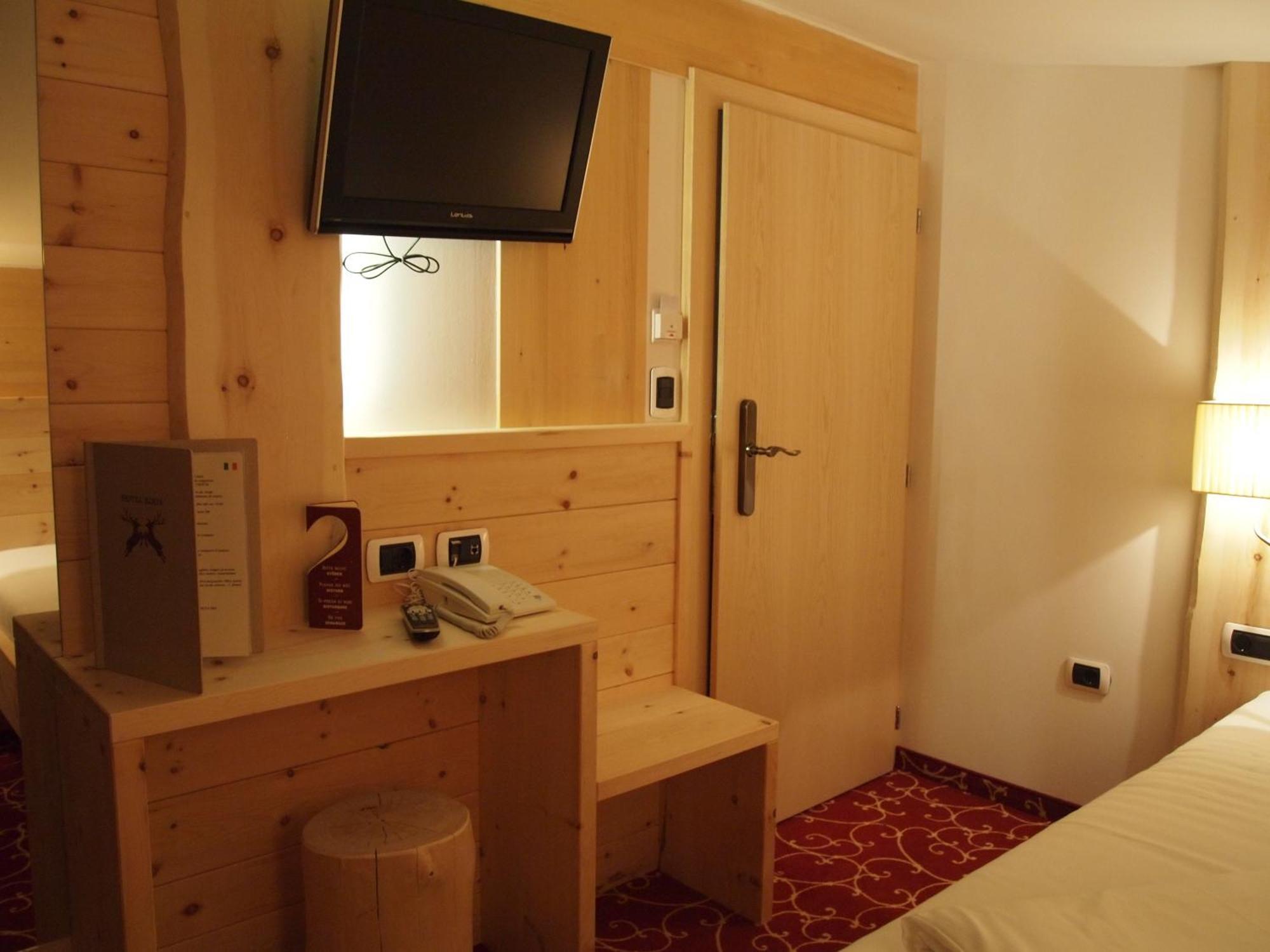 Hotel Edda Σέλβα ντι Βαλ Γκαρντένα Δωμάτιο φωτογραφία